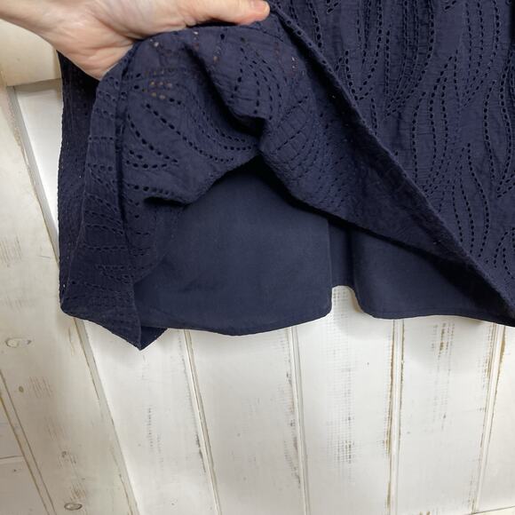 NWOT Ann Taylor Petite Eyelet Midi Dress Fit & Flare Size 4P Navy Blue Pleated - Picture 7 of 9